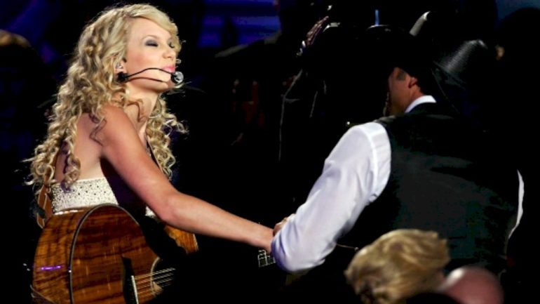 ‘i-hope-it-takes-you-back-to-that-place’:-taylor-swift-debuted-20-years-ago-with-‘tim-mcgraw’