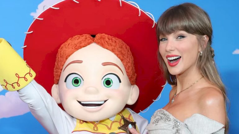 the-inspiration-behind-taylor-swift’s-top-10-hit-from-‘toy-story-5’