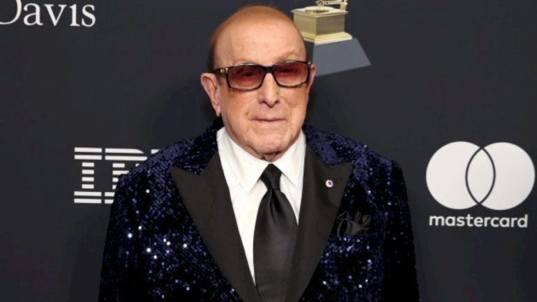 iconic-record-executive-clive-davis-dies-at-94