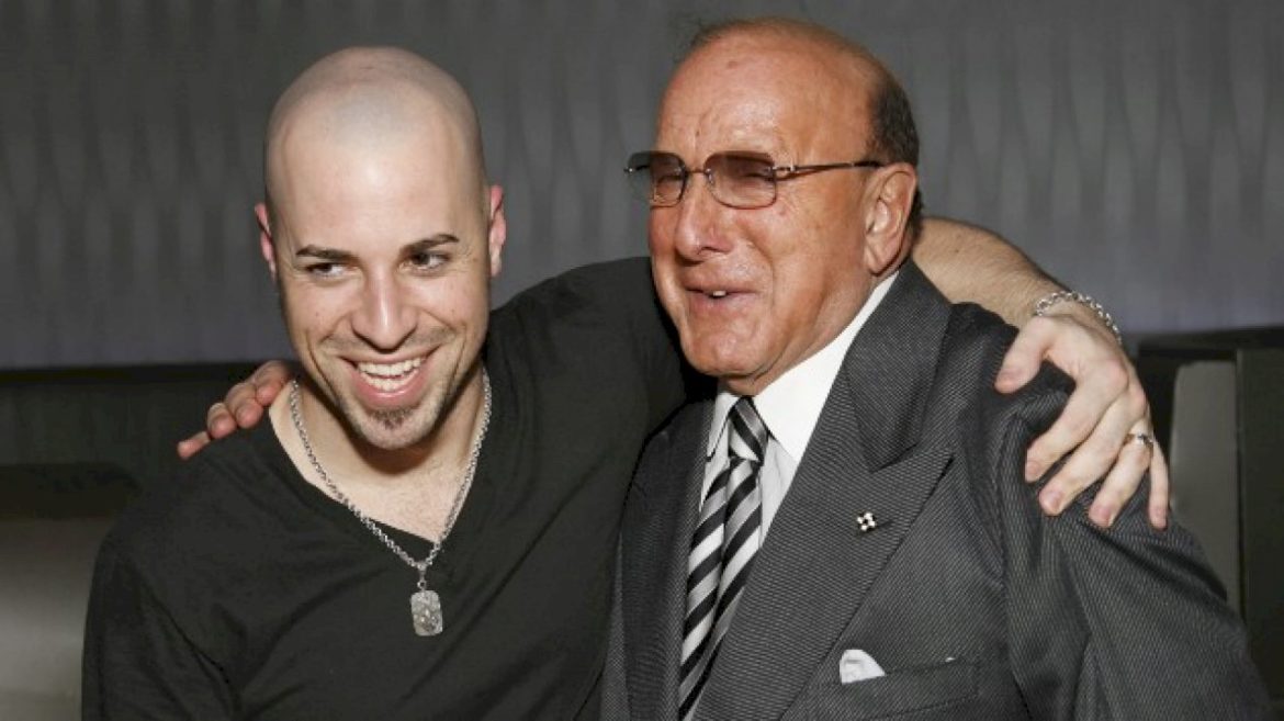 ‘american-idol’-stars,-billy-joel-&-more-react-to-clive-davis’-death