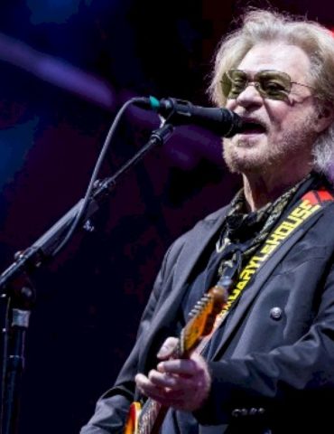 daryl-hall-reveals-he’s-had-a-kidney-transplant:-‘it-was-a-complete-success’