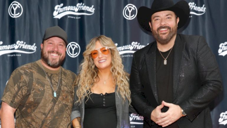 you-can-check-out-chris-young’s-famous-friends-at-his-nashville-bar