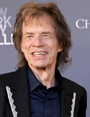 mick-jagger-reveals-his-thoughts-on-a-rolling-stones-biopic