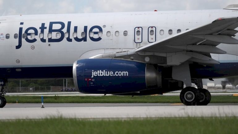 jetblue-flight-reports-striking-drone-while-landing-at-jfk