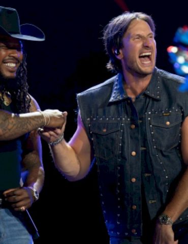 see-russell-dickerson-take-fetty-wap-on-a-birthday-tour-of-nashville