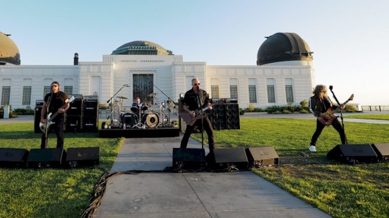 metallica-met-up-with-sharon-osbourne-on-one-year-anniversary-of-back-to-the-beginning
