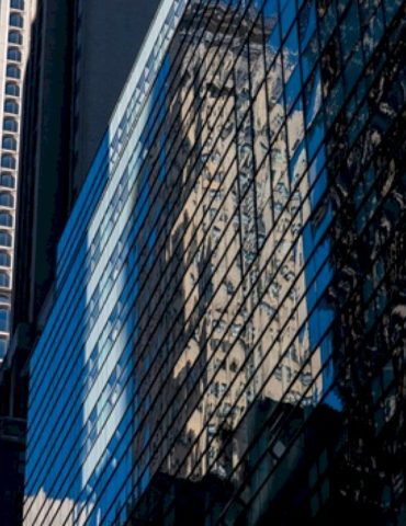 midtown-manhattan-blocks-evacuated-after-beams-found-buckling-at-construction-site:-police