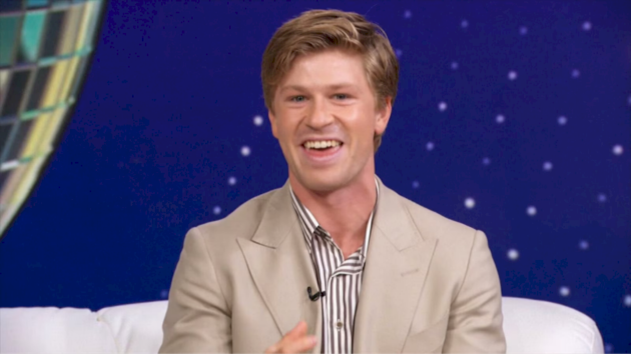 robert-irwin-opens-up-about-going-from-‘dancing-with-the-stars’-winner-to-‘next-pro’-host