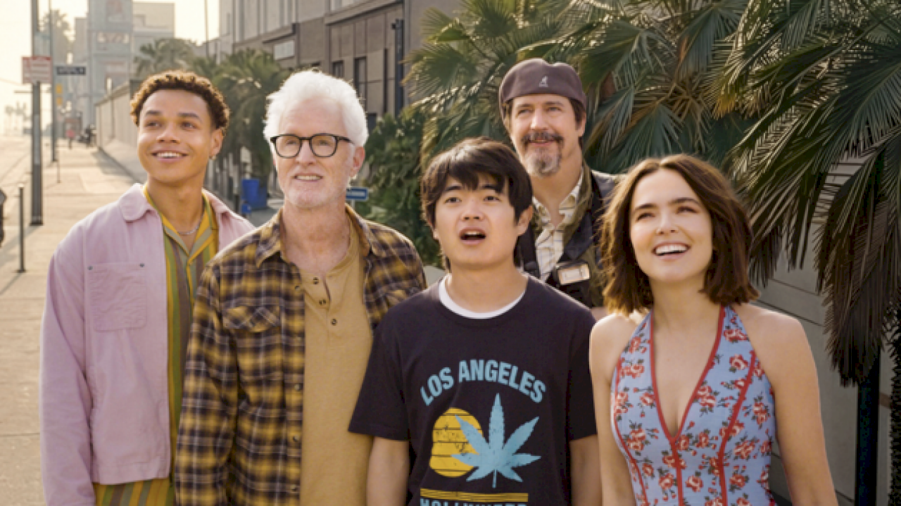zoey-deutch,-david-wain-on-their-new-comedy-film-‘gail-daughtry-and-the-celebrity-sex-pass’