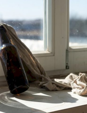 man-arrested-for-allegedly-throwing-molotov-cocktails-at-queens-houses-of-worship