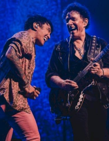 journey-and-lynyrd-skynyrd-return-to-the-hot-100-for-first-time-in-decades