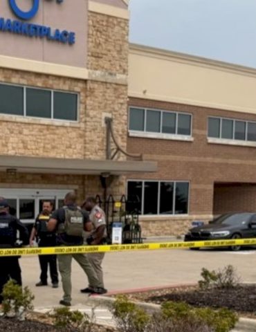 suspect-charged-in-shooting-at-kroger-grocery-store-in-texas:-authorities