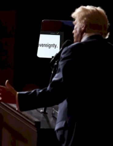 white-house-teleprompter-operator-made-more-than-$100k-betting-on-trump’s-speeches:-sources