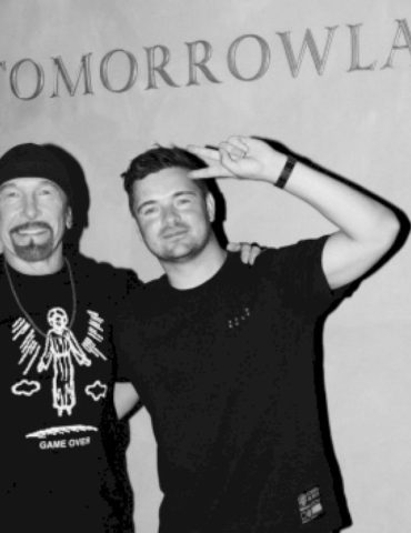 the-edge-joins-dj-martin-garrix-at-tomorrowland-to-debut-new-u2-collaboration