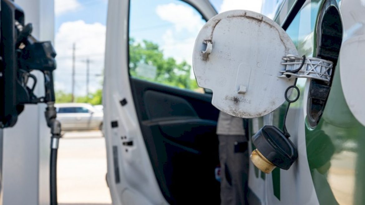 gas-prices-top-$4-a-gallon-as-iran-war-escalates