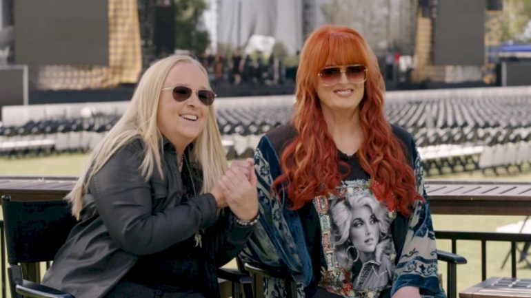 wynonna-judd-and-melissa-etheridge-open-up-about-grief,-healing-on-tour-together