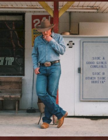 good-girls,-cowgirls-and-hurtin’:-2-new-songs-on-the-way-from-zach-top