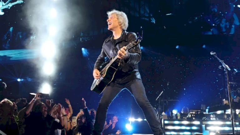 bon-jovi-abruptly-ends-madison-square-garden-concert-early