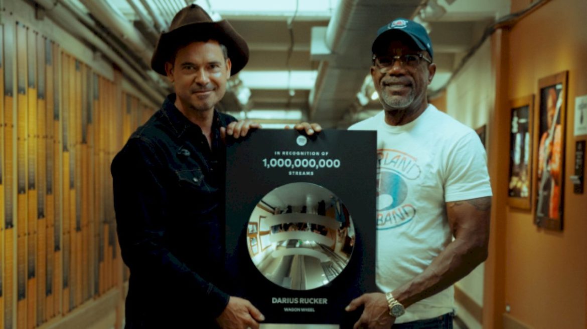 the-‘wagon-wheel’-turns-more-than-a-billion-times-on-spotify