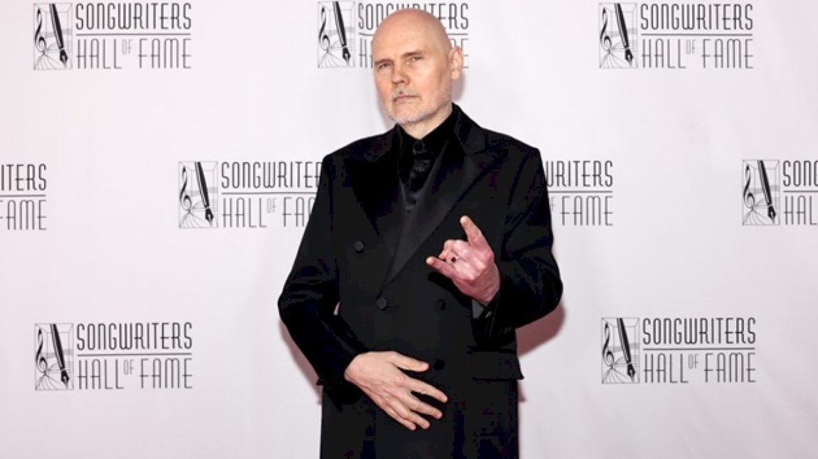 the-smashing-pumpkins’-homecoming-lollapalooza-set-is-‘very-meaningful,’-says-billy-corgan