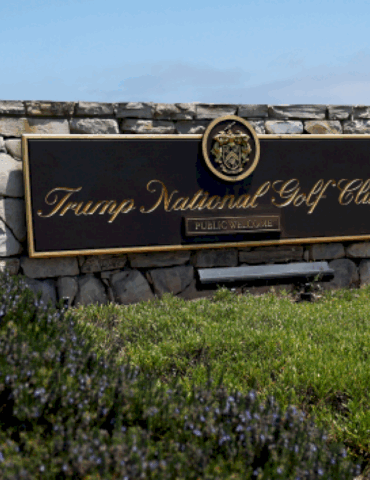 armed-man-arrested-at-trump-national-golf-club-in-los-angeles-county:-authorities