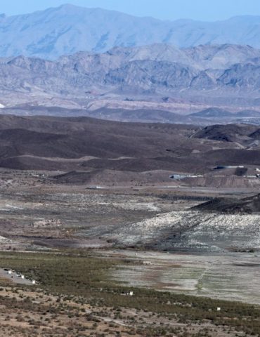lake-mead,-nation’s-largest-reservoir,-reaches-its-lowest-water-level-on-record