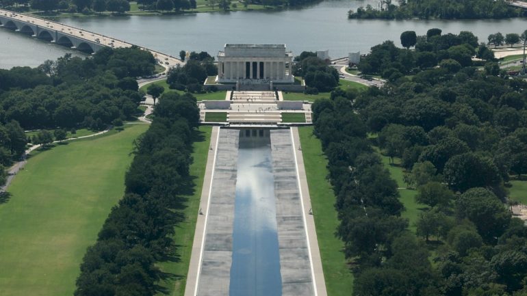 nps-to-flush-reflecting-pool-pipes-as-it-blames-issues-on-previous-administrations