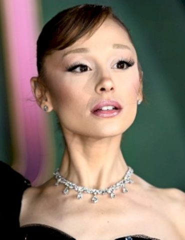 ryan-murphy-‘might-bring’-ariana-grande-back-for-a-future-‘american-horror-story’-season