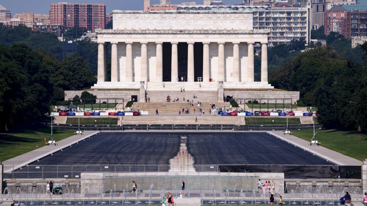 trump-acknowledges-‘no-video-or-proof’-of-alleged-vandalism-to-reflecting-pool