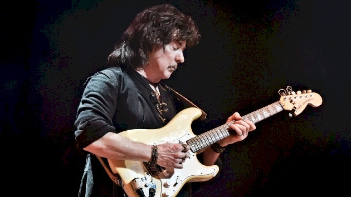ritchie-blackmore-to-reunite-with-deep-purple-for-the-first-time-in-over-30-years