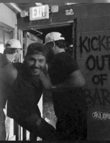 josh-ross-gets-‘kicked-out-of-bars’