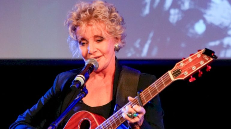 ‘hillbilly-girl-with-the-blues’-lacy-j.-dalton-returns-to-nashville