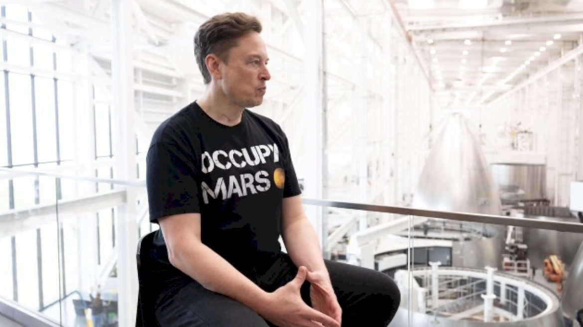 spacex-ipo-could-make-elon-musk-the-first-ever-trillionaire