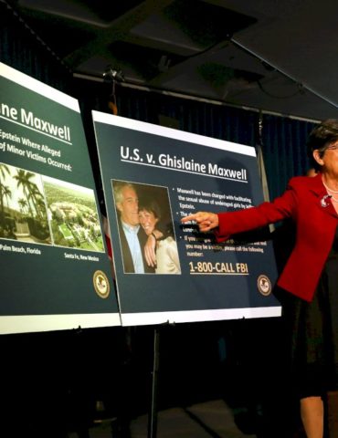 judge-rejects-ghislaine-maxwell’s-attempt-to-overturn-conviction