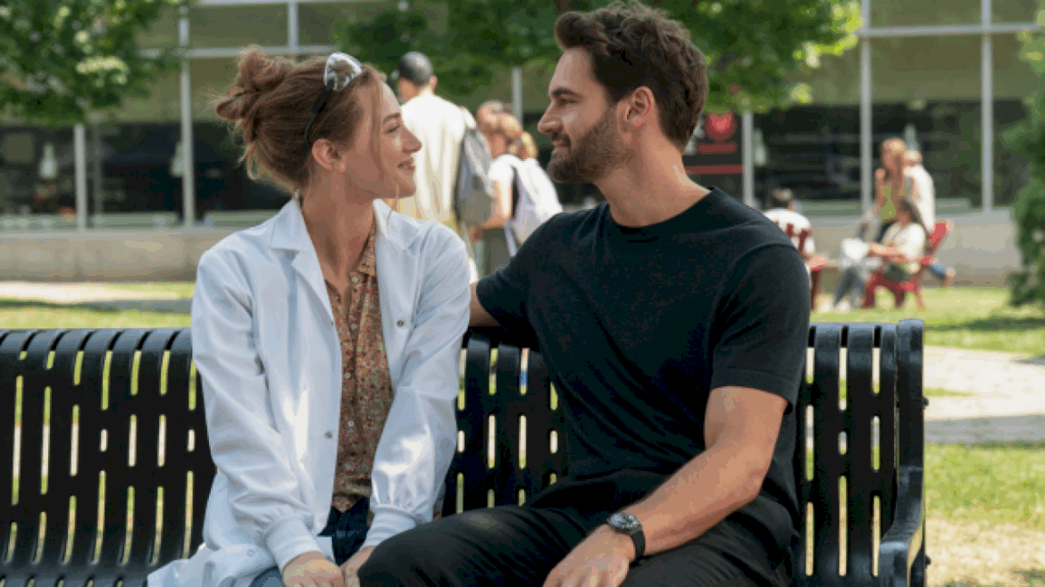 lili-reinhart-stars-in-‘the-love-hypothesis’-official-trailer