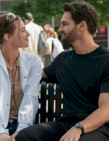 lili-reinhart-stars-in-‘the-love-hypothesis’-official-trailer