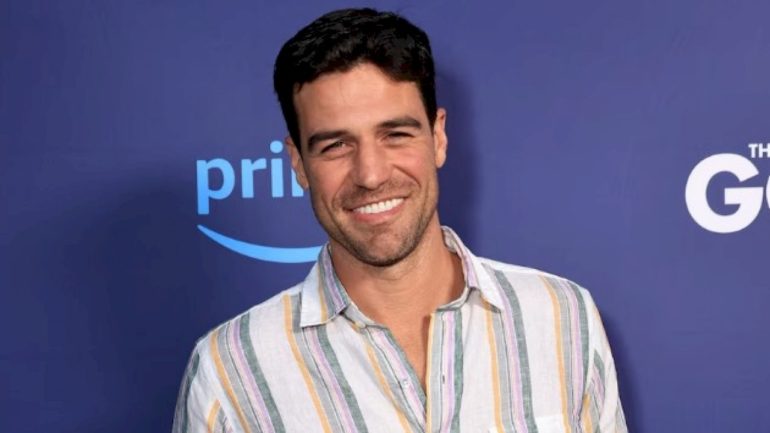former-‘bachelor-in-paradise’-star-joe-amabile-opens-up-after-brain-tumor-surgery