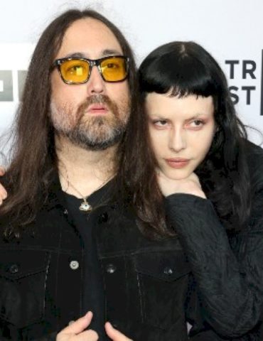 sean-ono-lennon-welcomes-1st-child-with-partner-charlotte-kemp-muhl