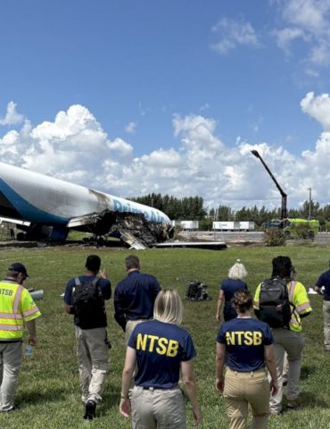 ‘utter-devastation’:-ntsb-investigation-underway-after-amazon-cargo-plane-crash-leaves-5-dead,-5-injured