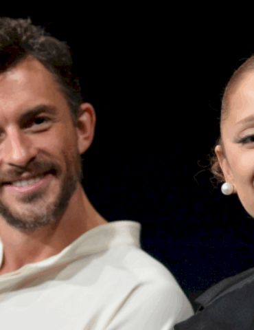 ‘sunday-in-the-park-with-george’-revival-canceled-after-ariana-grande,-jonathan-bailey-exit