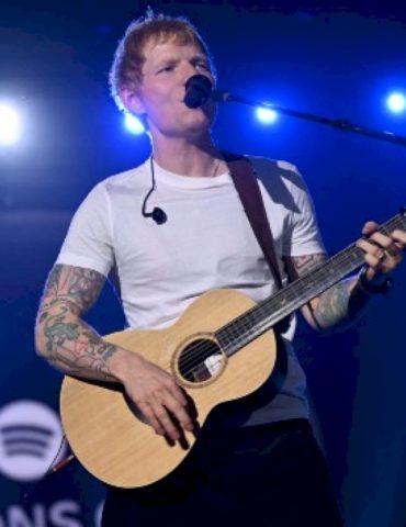 ed-sheeran-apologizes-for-‘making-mistakes,’-says-situation-in-gaza-is-‘unjustifiable’
