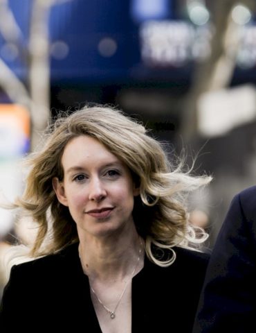 elizabeth-holmes-says-‘i-don’t-have-anything-to-hide’-in-new-documentary-trailer