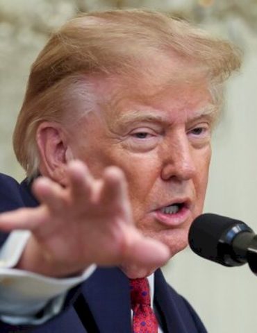 judge-reinstates-washington-state-us-attorney-fired-by-trump