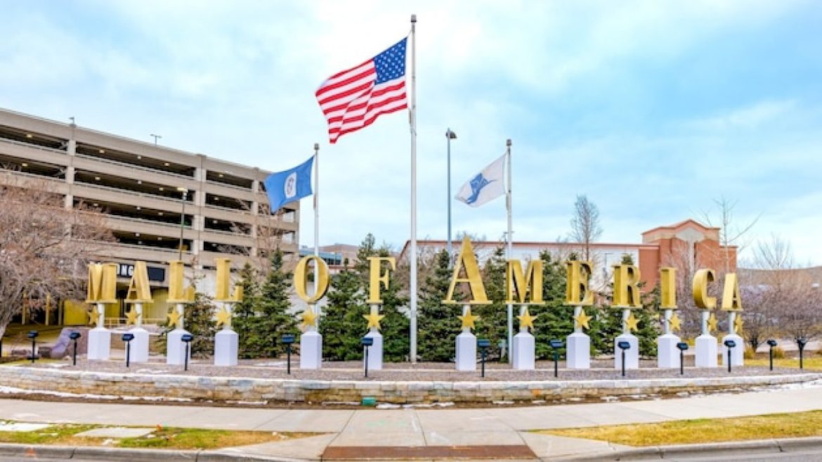 man-arrested-in-foiled-isis-inspired-mass-shooting-plot-at-mall-of-america,-us-authorities-say