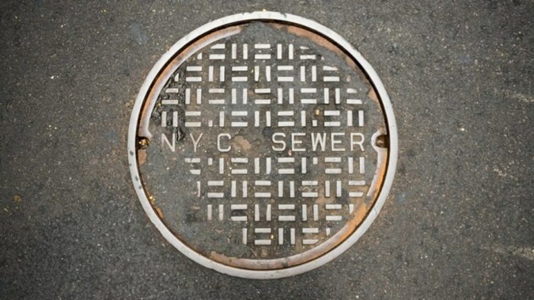 more-people-seen-entering-and-exiting-nyc-manholes:-what-to-know