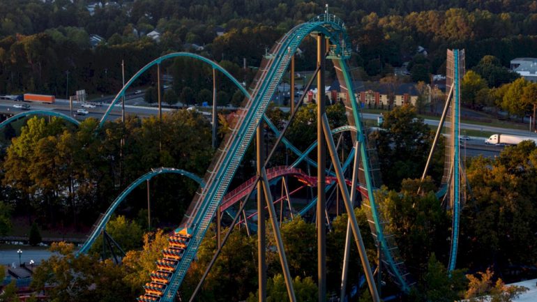 most-recent-inspection-of-six-flags-roller-coaster-involved-in-fatal-fall-found-no-violations:-officials