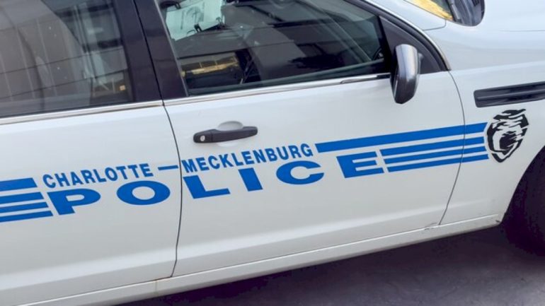 ‘deeply-troubling’:-3-north-carolina-police-officers-resign-amid-probe-into-alleged-racist-texts