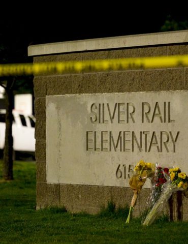 oregon-school-shooting:-father-of-2-students-identified-as-bystander-who-took-down-suspected-gunman