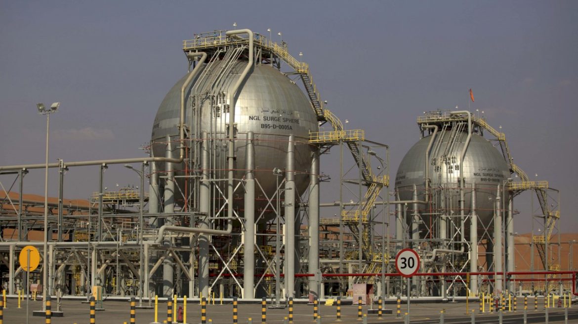 global-oil-prices-hit-highest-level-in-5-months-amid-attacks-on-ships,-facilities