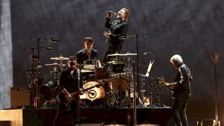u2-to-headline-nfl’s-first-thanksgiving-eve-gameday